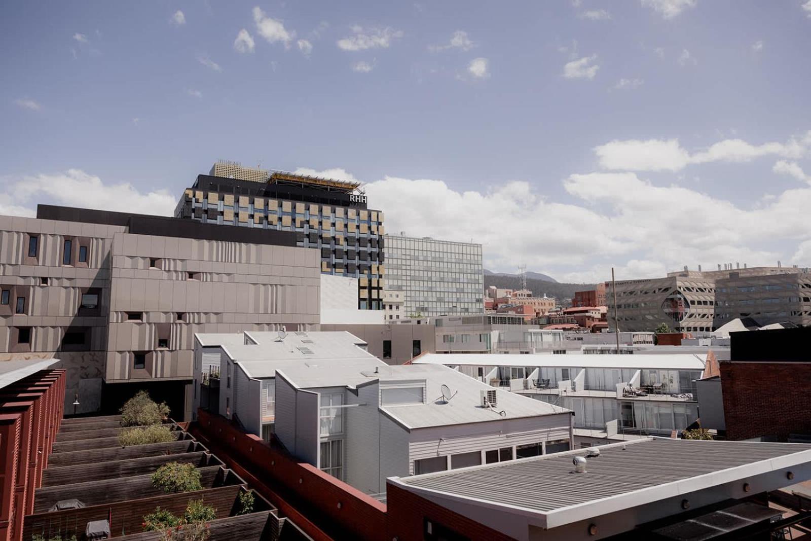 Inner-City 2 Bedroom Apartment - Perfectly Located Hobart Eksteriør billede